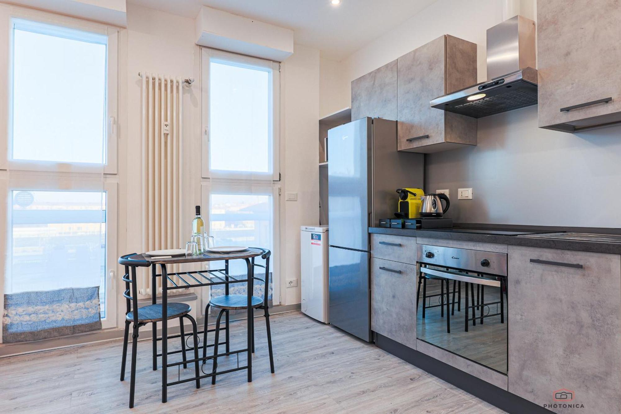 Front Station Apartment - Stazione Centrale Di Bolonya Dış mekan fotoğraf