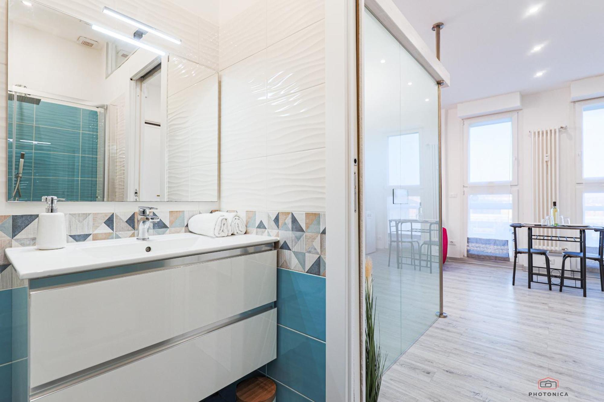 Front Station Apartment - Stazione Centrale Di Bolonya Dış mekan fotoğraf