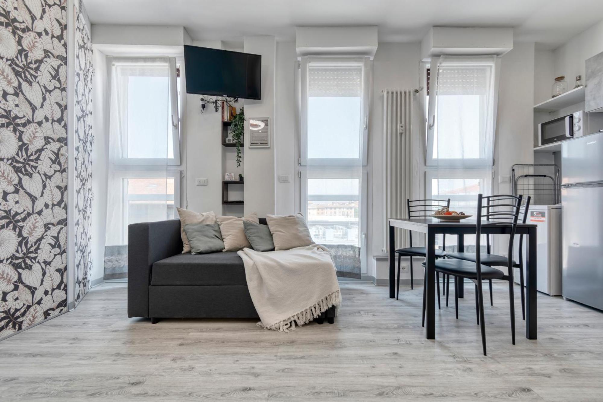 Front Station Apartment - Stazione Centrale Di Bolonya Dış mekan fotoğraf