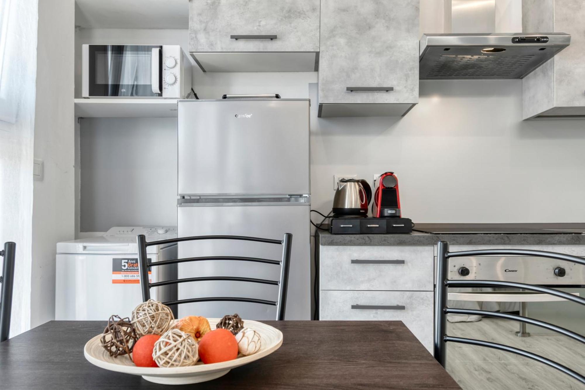 Front Station Apartment - Stazione Centrale Di Bolonya Dış mekan fotoğraf